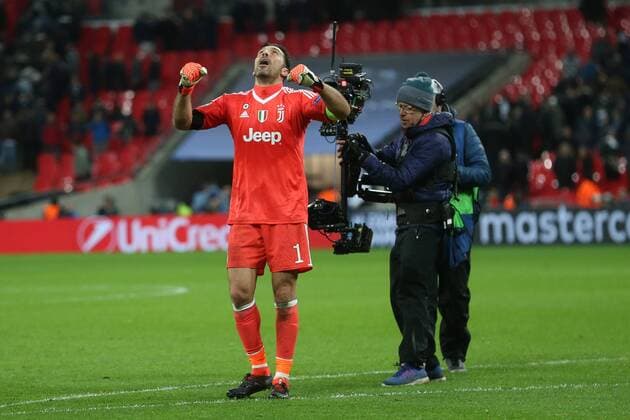 Tottenham Hotspur v Juventus UEFA Champions League Gianluigi Buffon of Juventus celebrates victory at the end of the UEFA Champions League match at Wembley Stadium, London Content Not Available For UK Newspapers Copyright: xPaulxChestertonx FIL-11460-0076