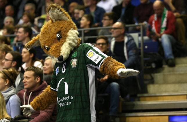 07 03 18 Handball DHB Cup Füchse Berlin SC Magdeburg Bild Mascot Fuchsi Handball DHB Cup Füchse Berlin SC Magdeburg