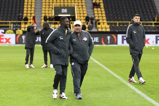 SOCCER - EL, Dortmund vs RBS DORTMUND,GERMANY,08.MAR.18 - SOCCER - UEFA Europa League, last sixteen, Borussia Dortmund vs Red Bull Salzburg. Image shows Diadie Samassekou and Duje Caleta-Car (RBS). GEPAxpictures xMathiasxMandl