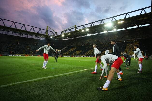 SOCCER - EL, Dortmund vs RBS DORTMUND,GERMANY,08.MAR.18 - SOCCER - UEFA Europa League, last sixteen, Borussia Dortmund vs Red Bull Salzburg. Image shows Duje Caleta-Car and Stefan Lainer (RBS). GEPAxpictures xMathiasxMandl
