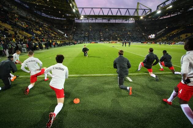 SOCCER - EL, Dortmund vs RBS DORTMUND,GERMANY,08.MAR.18 - SOCCER - UEFA Europa League, last sixteen, Borussia Dortmund vs Red Bull Salzburg. Image shows the warm up of RBS. GEPAxpictures xMathiasxMandl