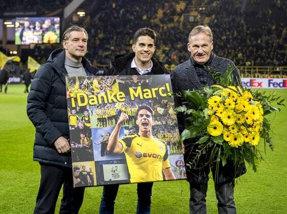 Football UEFA Europa League EL Season 2017 2018 Round of 16 Borussia Dortmund RB Salzburg in Dortmund North Rhine-Westphalia Marc Bartra m is said to have been passed by Dortmund sporting director Michael Zorc l and Dortmunds managing director Hans Joachim Watzke Copyright: xKirchner DavidxInderliedx
