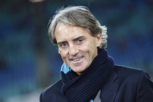 08 03 2018 xtgx Soccer Europa League RB Leipzig Zenit St Petersburg emspor v l Roberto Mancini Zenit St Petersburg Coach Portrait Portrait single smiles happy smile smile Leipzig