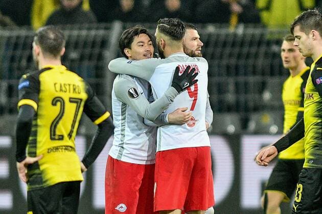 GER 1 FBL Borussia Dortmund vs RB Salzburg 08 03 2018 Signal Iduna Park Dortmund GER 1 FBL Borussia Dortmund vs RB Salzburg pictured by the Salzburg team Final Cheers Final Cheers Emotion Joy nph Mauelshagen nph00321