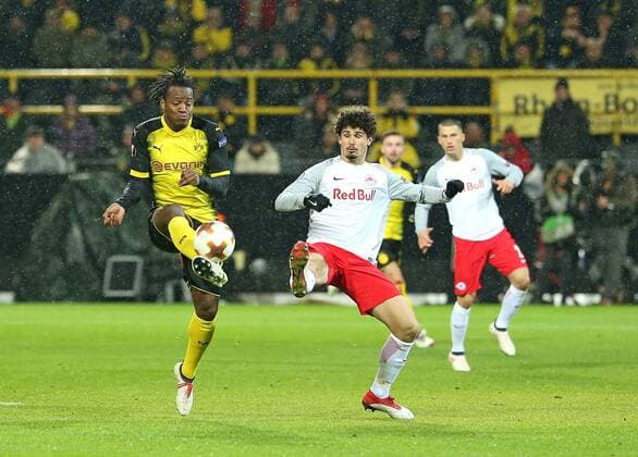08 03 2018 Football UEFA Europa League 2017 2018 Round of 16 Borussia Dortmund RB Salzburg at Signal Iduna Park Dortmund v l Michy Batshuayi Dortmund against Andre Ramalho RB Salzburg