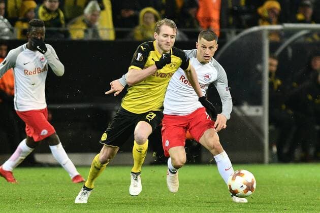 GER 1 FBL Borussia Dortmund vs RB Salzburg 08 03 2018 Signal Iduna Park Dortmund GER 1 FBL Borussia Dortmund vs. RB Salzburg in the picture v left in a duel Andre Schuerrle Schürrle 21 Borussia Dortmund Stefan Lainer 22 RB Salzburg nph Mauelshagen nph00321