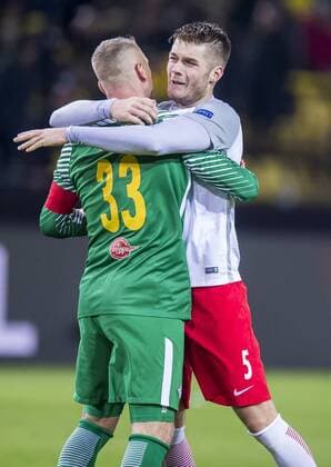 Football UEFA Europa League EL Season 2017 2018 Eighth finals Borussia Dortmund RB Salzburg in Dortmund North Rhine-Westphalia Salzburgs Duje Caleta Car r and Salzburg goalkeeper Alexander Walke cheer for the final whistle Copyright: xKirchner DavidxInderliedx