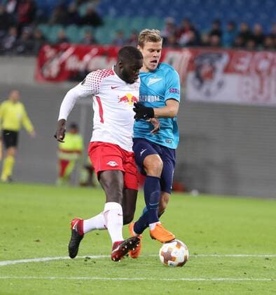 RB Leipzig St Petersburg Soccer Euro League Leipzig 08 03 2018 Red Bull Arena Soccer UEFA Euro League Round of 16 First leg RB Leipzig vs Zenit St Petersburg Pictured from left Dayot Upamecano 5 RB Leipzig and AleksandrÊKokorin 9 Zenit