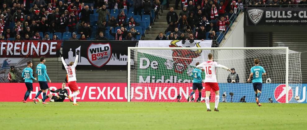 RB Leipzig St Petersburg Soccer Euro League Leipzig 08 03 2018 Red Bull Arena Soccer UEFA Euro League Round of 16 First leg RB Leipzig vs. FK Zenit St Petersburg Goal for RB Leipzig Pictured here Bruma not pictured RB Leipzig scored for 1 0