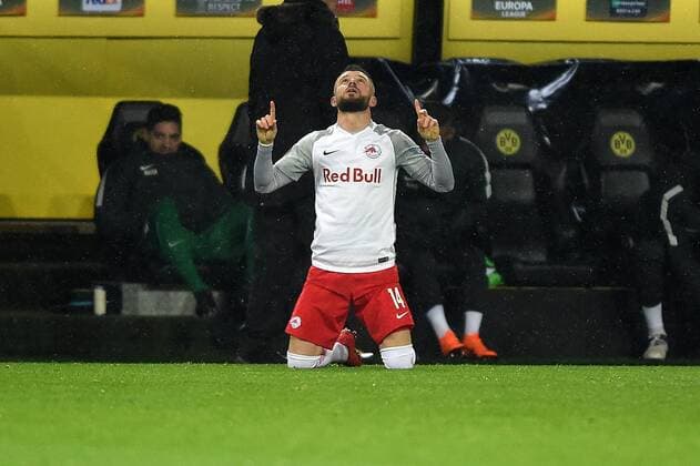 Dortmund Signal Iduna Park 08 03 18 UEFA Europa League Round of 16 Borussia Dortmund RB Salzburg Image Cheers to scorer o 1 Valon Berisha RB Salzburg xsmmpJPGx