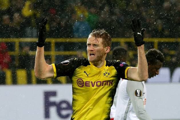 Bilder des Tages - SPORT (180309) -- DORTMUND, March 9, 2018 -- Andre Schurrle of Dortmund celebrates scoring during the UEFA Europa League round of 16 first leg match between Germany s Borussia Dortmund and Austria s FC Red Bull Salzburg at the Signal Iduna Park in Dortmund, Germany, on March 8, 2018. FC Red Bull Salzburg won 2-1. ) (SP)GERMANY-DORTMUND-EUROPA LEAGUE-BVB VS SALZBURG JoachimxBywaletz 