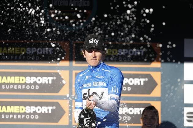 Bilder des Tages - SPORT British Geraint Thomas of Team Sky celebrates in the leader jersey after the third stage of the 53rd edition of the Tirreno-Adriatico cycling race, 239km from Follonica to Trevi, Friday 09 March 2018, Italy. YUZURUxSUNADA  x05309507x
