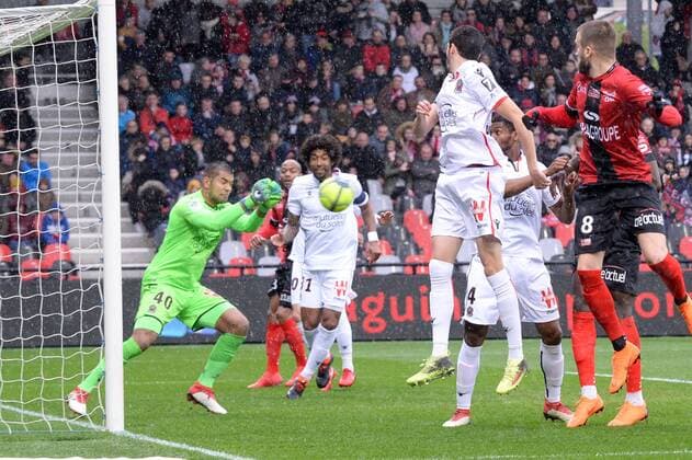 40 Walter BENITEZ (nice) FOOTBALL : Guingamp vs Nice - Ligue 1 Conforama - 11 03 2018 FEP Panoramic 