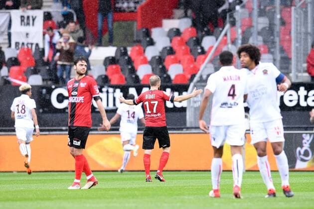 17 Etienne DIDOT (gui) - DECEPTION FOOTBALL : Guingamp vs Nice - Ligue 1 Conforama - 11 03 2018 FEP Panoramic 