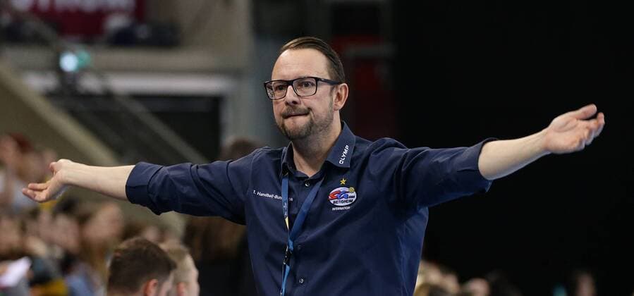 Ludwigsburg Handball EHF Champions League SG BBM Bietigheim vs FTC Rail Cargo Hungaria Martin Albersten Coach BBM