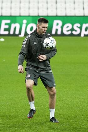 on the ball Niklas Suele 4 FC Bayern Muenchen Training Bayern Munich Soccer Round of 16 Champions League 13 03 2018 Istanbul Istanbul Turkey Copyright: xkolbert-press ChristianxKolbertx