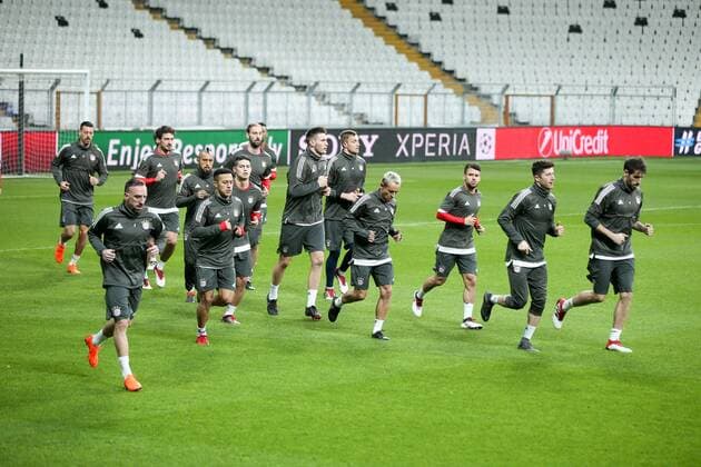 Franck Ribery 7 FC Bayern Muenchen Thiago Alcantara 6 FC Bayern Munich Niklas Suele 4 FC Bayern Munich Rafinha 13 FC Bayern Munich Robert Lewandowski 9 FC Bayern Munich Javi Martinez 8 FC Bayern Muenchen Training FC Bayern Munich Soccer Round of 16 Champions League 13 03 2018 Istanbul Istanbul Turkey Copyright: xkolbert-press ChristianxKolbertx