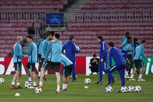 13th March 2018, Camp Nou, Barcelona, Spain; UEFA Champions League football, FC Barcelona Barca versus Chelsea; Alvaro Morata of Chelsea FC speaks with Willy Caballero and Thibaut Courtois of Chelsea FC during the training before the game on 14th March  ActionPlus12001269