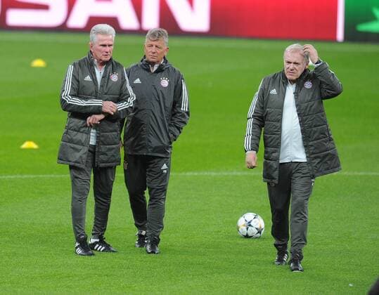 Bilder des Tages - SPORT Bayern München coach Jupp Heynckes trained at Vodafone Park before the 2nd leg match against Besiktas in Istanbul Turkey on March 13 , 2018. 