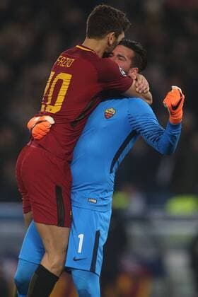 13.03.2018. Stadio Olimpico, Rome, Italy. Uefa Champions League AS Roma vs Shakhtar Donetsk .Alisson and Fazio celebrates the victory at end of the match at Stadio Olimpico in Rome.  Copyright: xMarcoxIacobuccix xIPAx xMarcoxIacobuccix