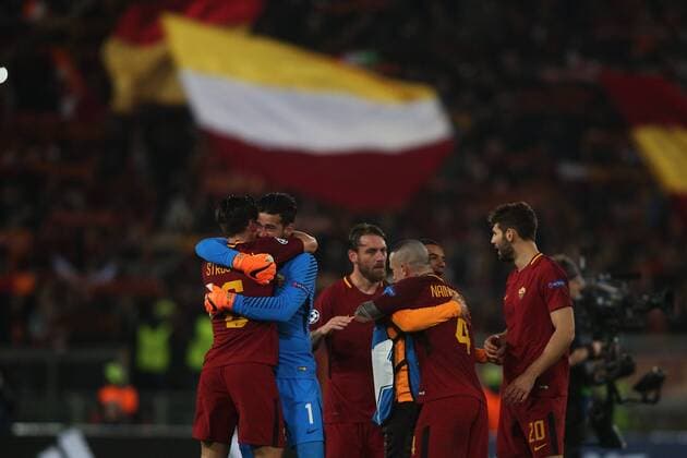 13.03.2018. Stadio Olimpico, Rome, Italy. Uefa Champions League AS Roma vs Shakhtar Donetsk . As Roma players celebrates victory at end of the match at Stadio Olimpico in Rome.  Copyright: xMarcoxIacobuccix xIPAx xMarcoxIacobuccix