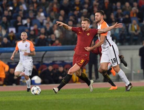 March 13, 2018 - Rome, Italy - Expulsion of Ivan Ordets for a foul on Edin Dzeko during the Champions League football match A.S. Roma vs Shakhtar Donetsk at the Olympic Stadium in Rome, on march 13, 2018. AS Roma v Shakhtar Donetsk - UEFA Champions League Round of 16: Second Leg  - ZUMAn230 20180313_zaa_n230_469 Copyright: xSilviaxLorex