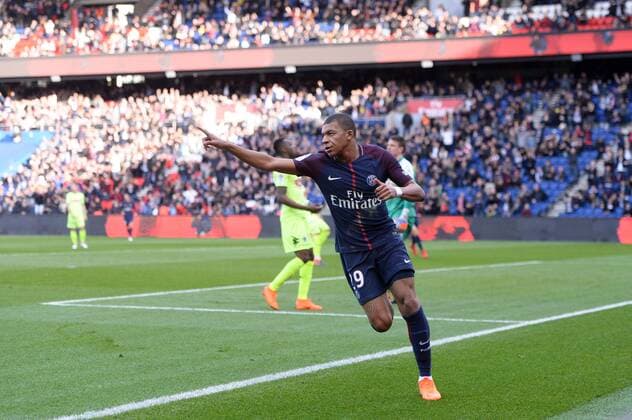 Bilder des Tages - SPORT 29 KYLIAN MBAPPE (PSG) - JOIE FOOTBALL : Paris SG vs Angers - Ligue 1 Conforama - 14 03 2018 AnthonyBIBARD FEP Panoramic 
