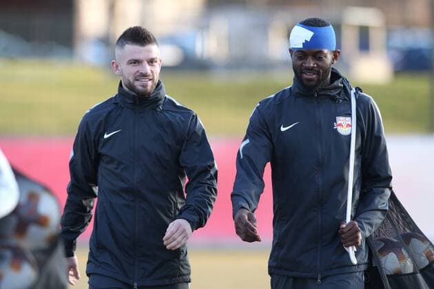 SOCCER - UEFA EL, RBS vs Dortmund SALZBURG,AUSTRIA,14.MAR.18 - SOCCER - UEFA Europa League, Red Bull Salzburg vs Borussia Dortmund, preview, training of RBS. Image shows Valon Berisha and Jerome Onguene (RBS). GEPAxpictures xMathiasxMandl