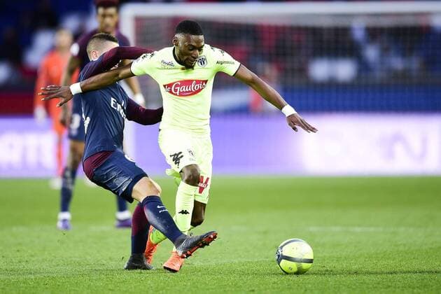 Fußball, Paris Saint Germain - Angers SCO VERRATTI Marco (PSG) vs TOKO EKAMBI Karl (Angers) FOOTBALL : PSG vs Angers - Conforama Ligue1 - 14 03 2018 JBAutissier Panoramic 