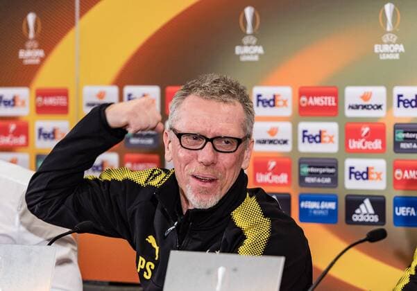 14 03 2018 Red Bull Arena Salzburg UEFA UEFA Champions League - El Borussia Dortmund Round of 16 final match Press conference in picture from left Coach Peter St ger Borussia Dortmund during the UEFA Europa League Round of 16 2nd leg matches between FC Salzburg and Borussia Dortmund at the Red Bull Arena in Salzburg Austria on 2018 03 14 Salzburg  EX_ADE