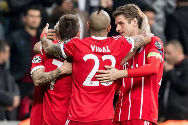 Bilder des Tages - SPORT Fußball, CL, Besiktas Istanbul - Bayern München FC Bayern Munich celebrate the goal of Sandro Wagner of FC Bayern Munich during the UEFA Champions League round of 16 match between Besiktas AS and Bayern Munchen at the Vodafone Arena on March 14, 2018 in Istanbul, Turkey UEFA Champions League 2017 2018 xVIxVIxImagesx xGerritxvanxKeulenxIVx 10345706