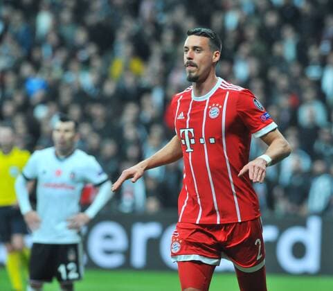 Fußball, CL, Besiktas Istanbul - Bayern München Bayern Munich s Sandro Wagner celebrate his goal with his teammates during Besiktas - Bayern Munich UEFA Champions League round of 16 second leg soccer match in Vodafone Arena, Istanbul, Turkey, Mar 14, 2018.  Copyright: AzizxUzun 15950083