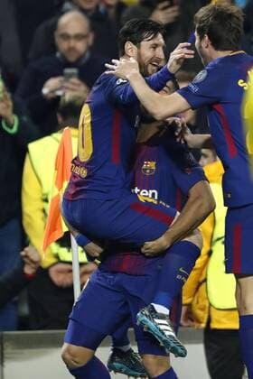 (l-r) Lionel Messi of FC Barcelona Barca Luis Suarez of FC Barcelona during the UEFA Champions League round of 16 match between FC Barcelona and Chelsea FC at the Camp Nou stadium on March 14, 2018 in Barcelona, Spain. UEFA Champions League 2017 2018 xVIxVIxImagesx xMauricexvanxSteenxIVx 10346032