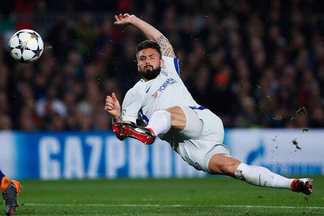 Bilder des Tages - SPORT Fußball, CL, FC Barcelona - FC Chelsea March 14, 2018 - Camp Nou, Barcelona, Spain - UEFA Champions League- FC Barcelona Barca v Chelsea FC; Olivier Giroud of Chelsea FC kicks the ball  xAndresxGarciax xAFP7x xFCxBarcelonaxvxChelsea,xChampionsxLeague,xMarx14thx2018x