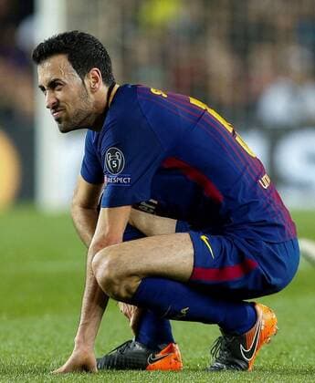 FC Barcelona Barca s midfielder Sergio Busquets is injured during the UEFA Champions League round of 16 second leg match between FC Barcelona and Chelsea at the Camp Nou stadium in Barcelona, Catalonia, Spain, 14 March 2018. FC Barcelona vs. Chelsea !ACHTUNG: NUR REDAKTIONELLE NUTZUNG!  Copyright: xAlejandroxGarciax BCN031 20180315-636566798642577009