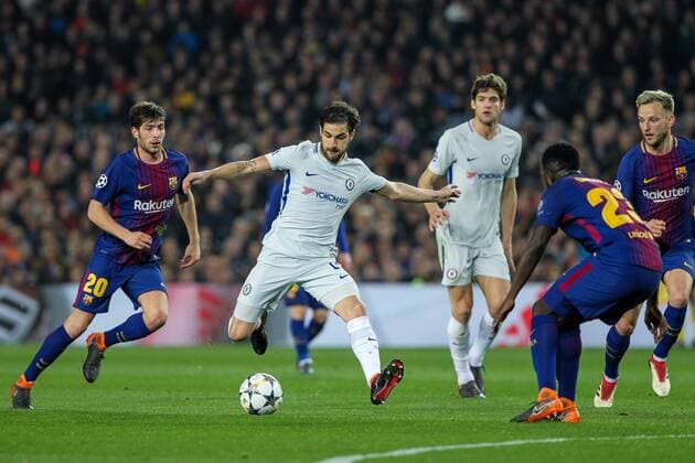 14th March 2018, Camp Nou, Barcelona, Spain; UEFA Champions League football, round of 16, 2nd leg, FC Barcelona Barca versus Chelsea; Cesc Fabregas, Chelsea FC tries to take the ball into the box  ActionPlus12001661