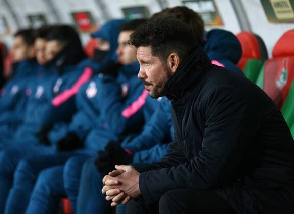 MOSCOW, RUSSIA - MARCH 15, 2018: Atletico Madrid s manager Diego Simeone in the 2017-2018 UEFA Europa League Round of 16 second leg football match against Lokomotiv Moscow at RZD Arena (Lokomotiv Stadium). Mikhail Tereshchenko TASS  TS077DFF