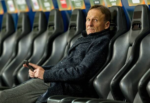 Salzburg Austria 15 03 2018 UEFA Europa League 2017 18 Season Round of 16 Second leg Red Bull Salzburg BV Borussia Dortmund Managing Director Hans Joachim Watzke BVB is watching DeFodi048