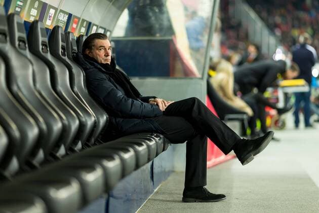 Salzburg Austria 15 03 2018 UEFA Europa League 2017 18 Season Round of 16 Second leg Red Bull Salzburg BV Borussia Dortmund Sporting director Michael Zorc BVB is watching DeFodi048