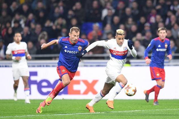 09 MARIANO DIAZ (OL) - 24 VASILI BEREZUTSKI (CSK) FOOTBALL : Lyon vs CSKA Moscou - Ligue Europa - 15 03 2018 FEP Panoramic 