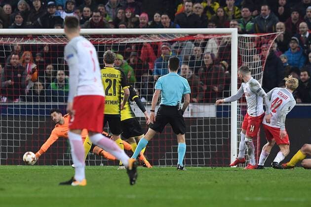 Football Europa League Round of 16 FC Salzburg Borussia Dortmund on 15 03 2018 at the Red Bull Arena in Salzburg Roman Bürki Dortmund saves on the line xRx