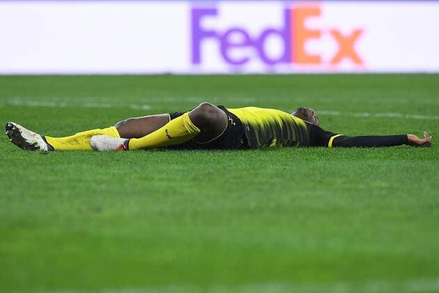 Football Europa League Eighth-Finals FC Salzburg Borussia Dortmund on 15 03 2018 in the Red Bull Arena in Salzburg Michy Batshuayi Dortmund injured on the ground xRx