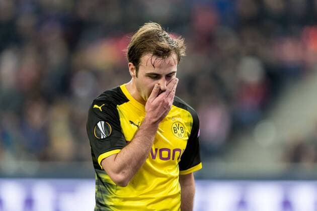 Salzburg Austria 15 03 2018 UEFA Europa League 2017 18 Season Round of 16 Second Leg Red Bull Salzburg BV Borussia Dortmund Mario Goetze BVB is watching DeFodi048