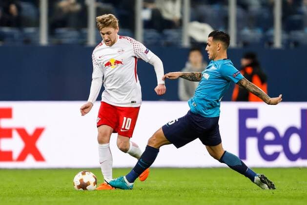 March 15, 2018 - Saint Petersburg, Russia - Leandro Paredes (R) of FC Zenit Saint Petersburg and Emil Forsberg of RB Leipzig vie for the ball during the UEFA Europa League Round of 16 second leg match between FC Zenit St. Petersburg and RB Leipzig at Saint Petersburg Stadium on March 15, 2018 in Saint Petersburg, Russia. Zenit St Petersburg v RB Leipzig - UEFA Europa League Round of 16: Second Leg  - ZUMAn230 20180315_zaa_n230_452 Copyright: xMikexKireevx