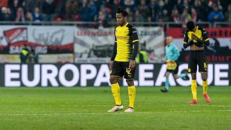 Salzburg Austria 15 03 2018 UEFA Europa League 2017 18 Season Round of 16 Second leg Red Bull Salzburg BV Borussia Dortmund Michy Batshuayi BVB Alexander Isak BVB disappointed DeFodi048