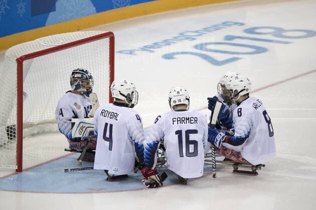 March 26, 2018 - Pyeongchang, South Korea - The USA team is concentrating before the start of third time during The Ice hockey Eishockey gold medal game between Canada and United States during day nine of the PyeongChang 2018 Paralympic Games on March 18, 2018 in Gangneung, South Korea. USA v Canada - Paralympic Games - Ice Hockey gold medal match  - ZUMAn230 20180326_zaa_n230_021 Copyright: xMauroxUjettox