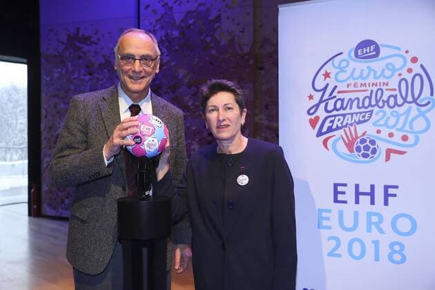 Joel Delplanque ( President Federation Francaise de Handball ) et Sylvie Pascal Lagarrigue ( Presidente du Comite d Organisation de l EHF Euro 2018 ) HANDBALL : Conference de Presse Euro Feminin 2018 - 19 03 2018 GwendolineLeGoff Panoramic 