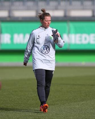 VfL vs Slavia Prag CL Womens preliminary reports Wolfsburg Germany 21 03 2018 FOOTBALL VfL Wolfsburg vs Slavia Prague Training Quarterfinals UEFA Womens Champions League Season 2017 18 Image shows Katharina Baunach VfL Wolfsburg Wolfsburg