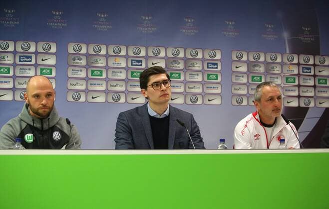 VfL vs Slavia Prag CL Womens preliminary reports PK Wolfsburg Germany 21 03 2018 FOOTBALL VfL Wolfsburg vs Slavia Prague Press Conference Quarter-final UEFA Womens Champions League Season 2017 18 Image shows head coach Stephan Lerch VfL Wolfsburg Joel Kunz VfL Wolfsburg head coach Pavel Medynsky Slavia Prague during the press conference Wolfsburg