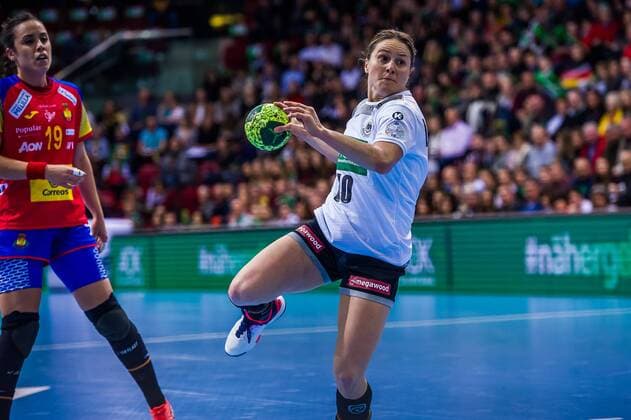 EURO Qualifiers Germany Spain Anna Loerper DEU EURO Qualifiers Germany Spain Stuttgart 21 03 18 Handball EC Qualifiers Stuttgart Baden Wuerttemberg Germany Scharrena